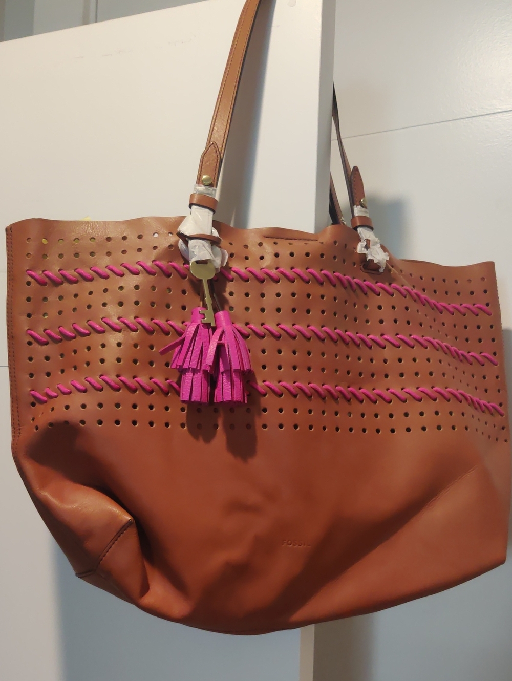 New Fossil Rachel Large Tote Vintage brown Whipstitched Leather Tassels Bag.....